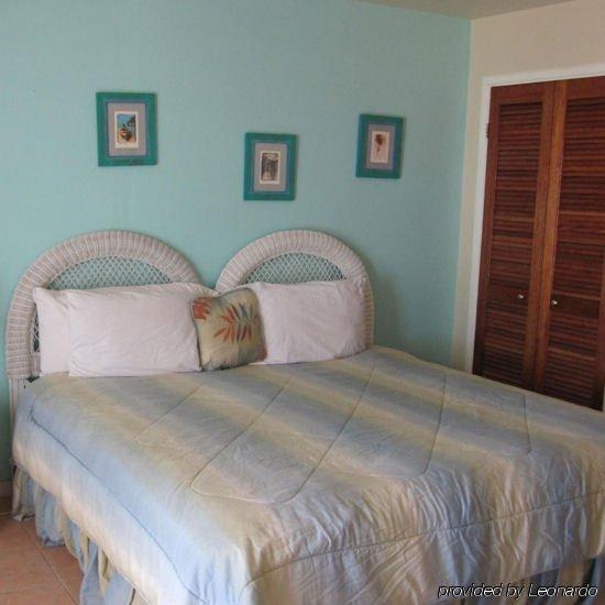 Anegada Reef Hotel The Settlement Room photo
